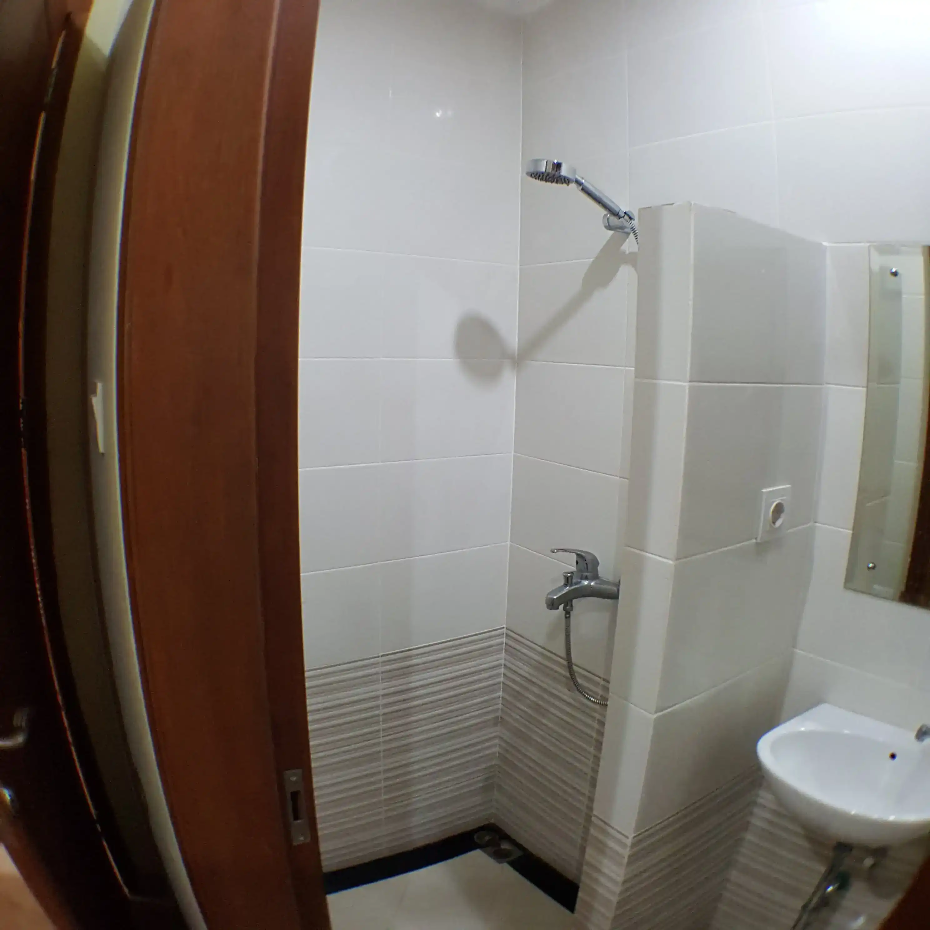 Kamar Mandi Dalam Kamar